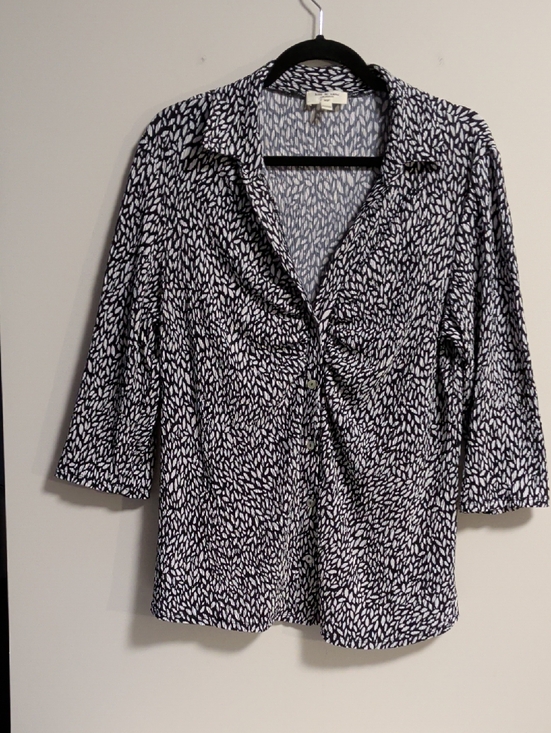 Kim & Cami Tops - Kim & Cami. Black and White Patterned Button-Front Blouse